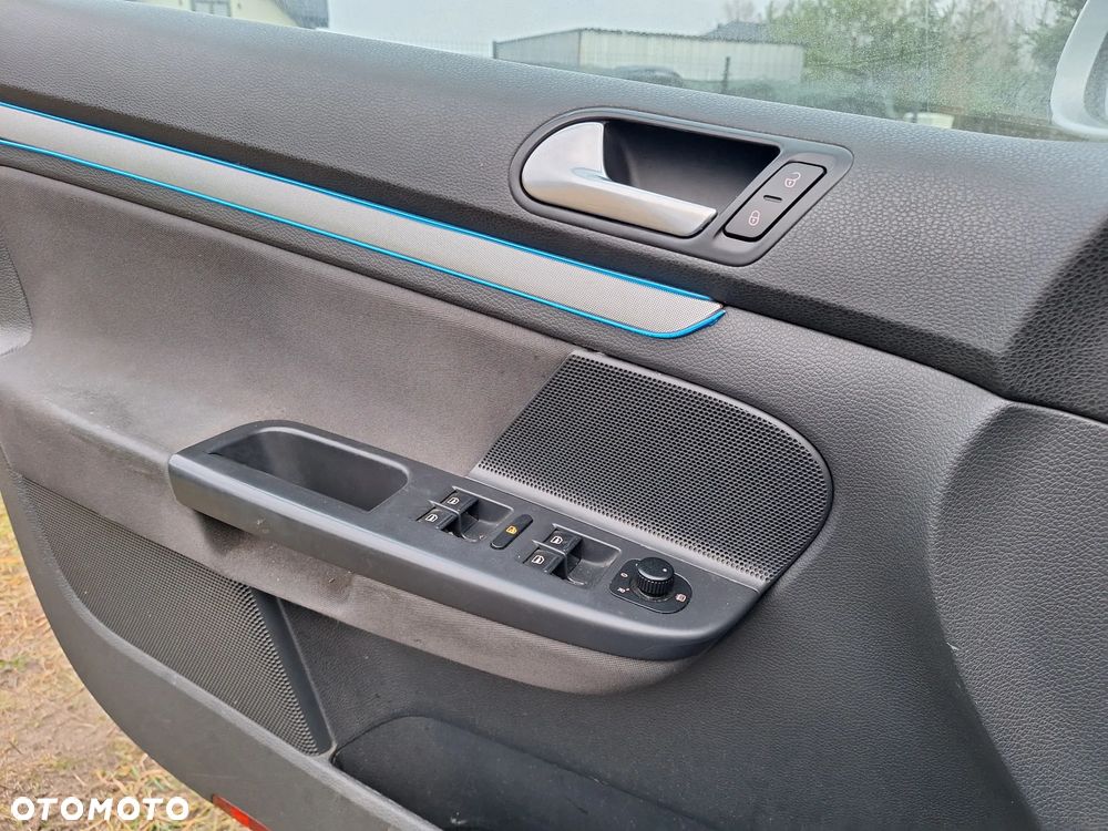 Volkswagen Golf Variant 1.9 TDI DPF Comfortline BlueMotion - 13