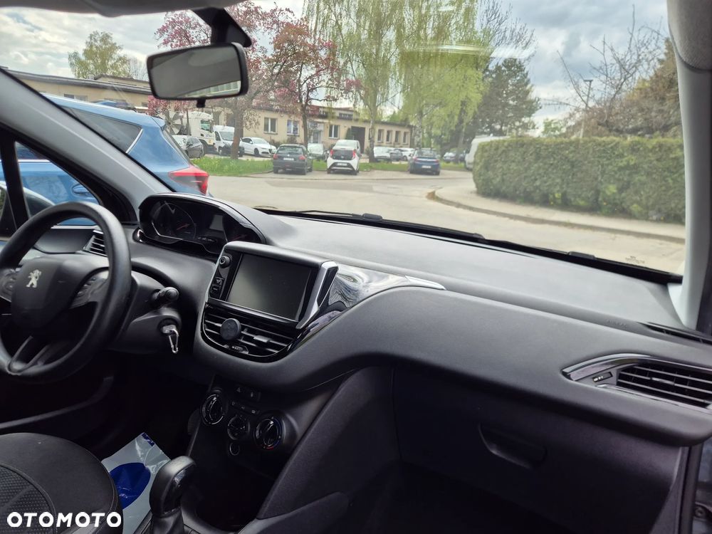 Peugeot 208 95 VTI Active - 12