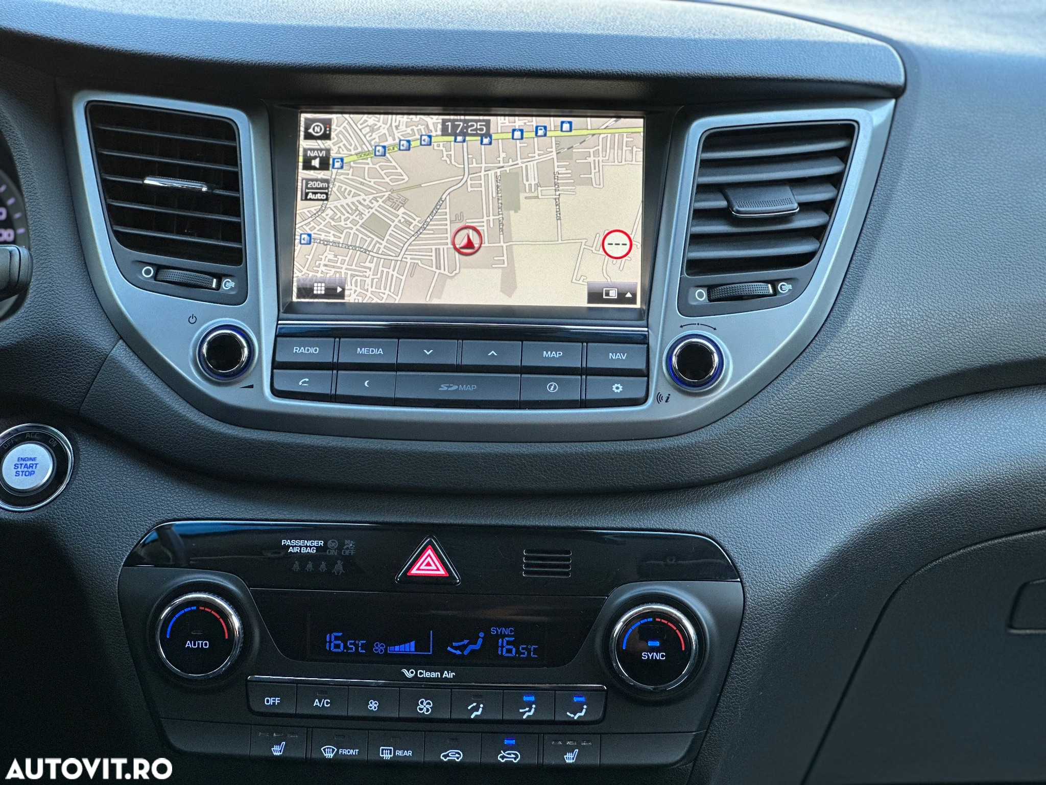 Hyundai Tucson blue 1.7 CRDi 2WD DCT Premium - 18