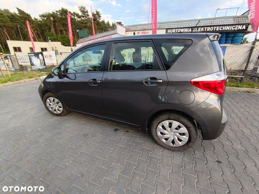 Toyota Verso S 1.33 Active - 6