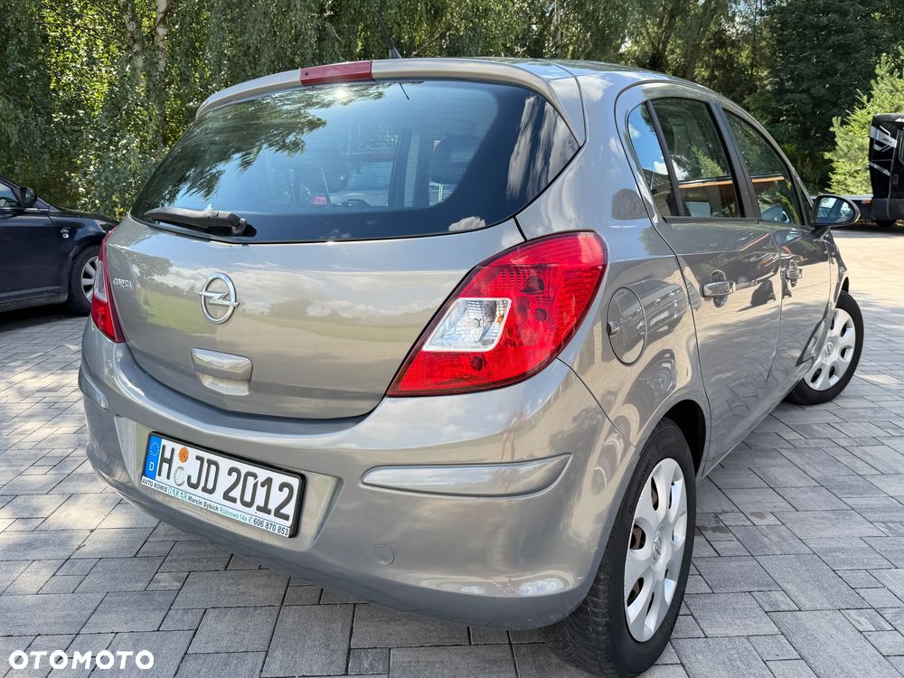 Opel Corsa 1.2 16V Enjoy - 3