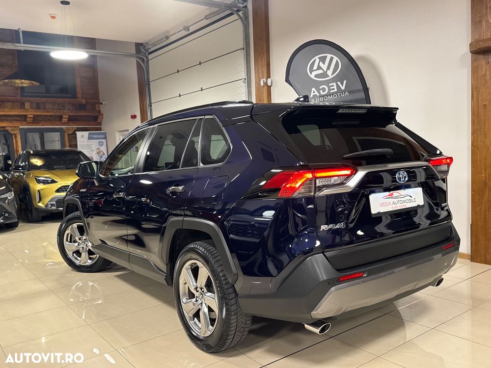 Toyota RAV4 2.5 4x4 Team Deutschland - 4