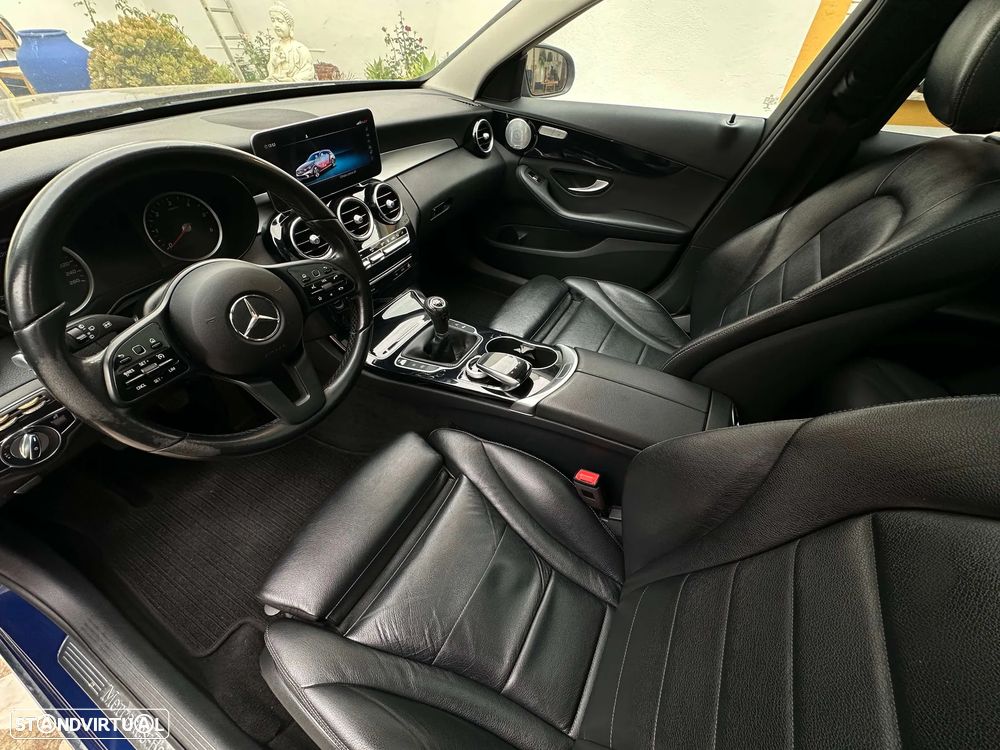 Mercedes-Benz C 200 - 12