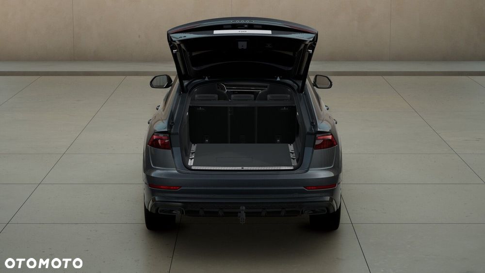 Audi Q8 - 9