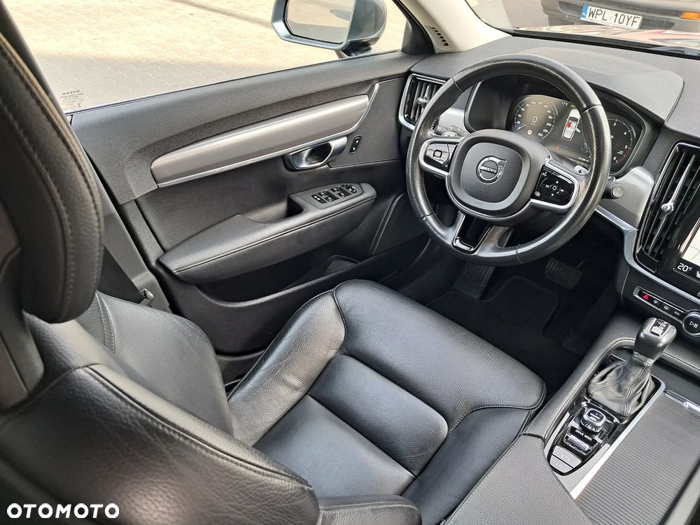 Volvo V90 D4 Geartronic Momentum - 13
