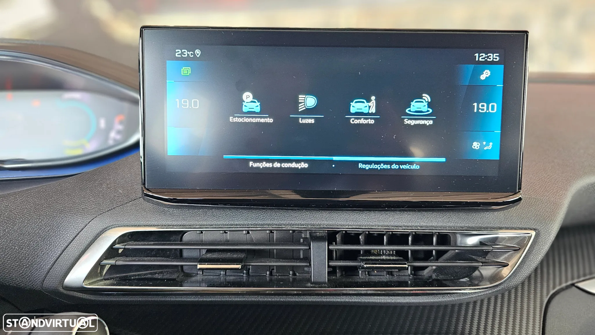 Peugeot 5008 1.2 Hybrid Allure Pack e-DCS6 - 33