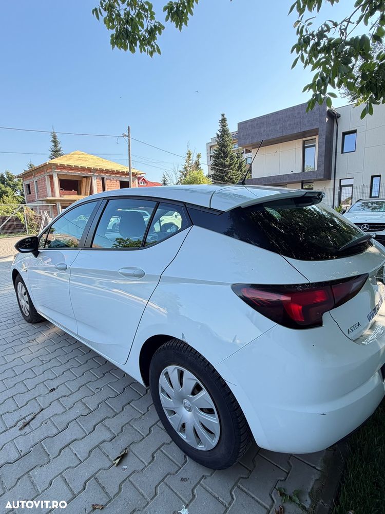 Opel Astra - 4