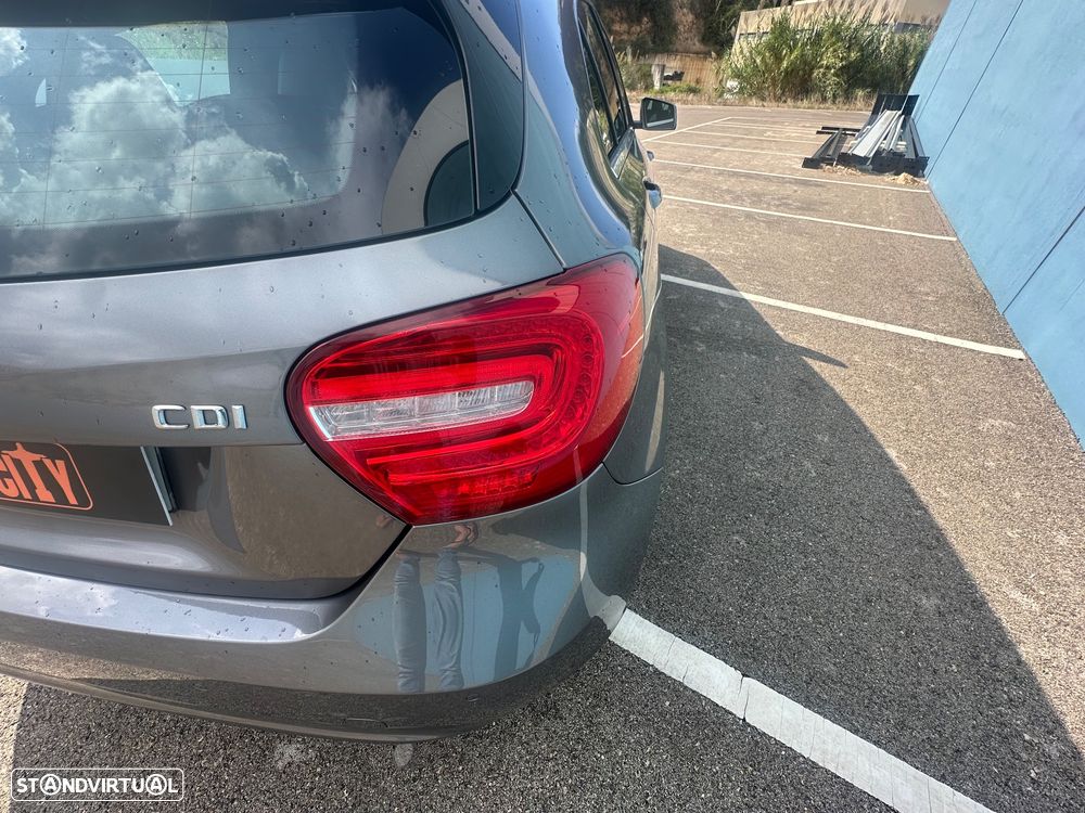 Mercedes-Benz A 180 - 10
