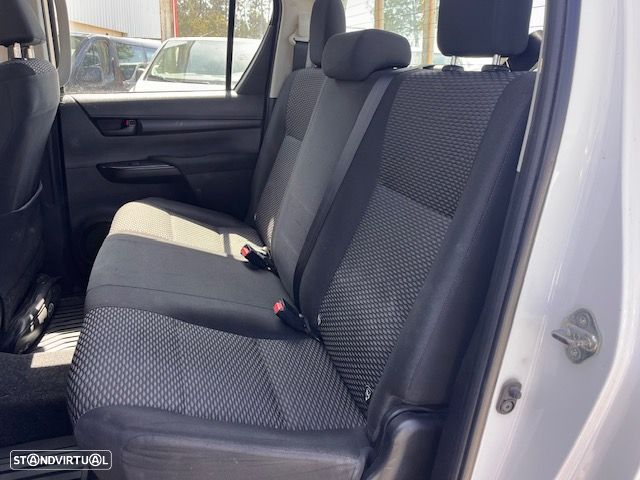 Toyota HILUX DUPLA 150cv 4x2 5 Lug. - 7