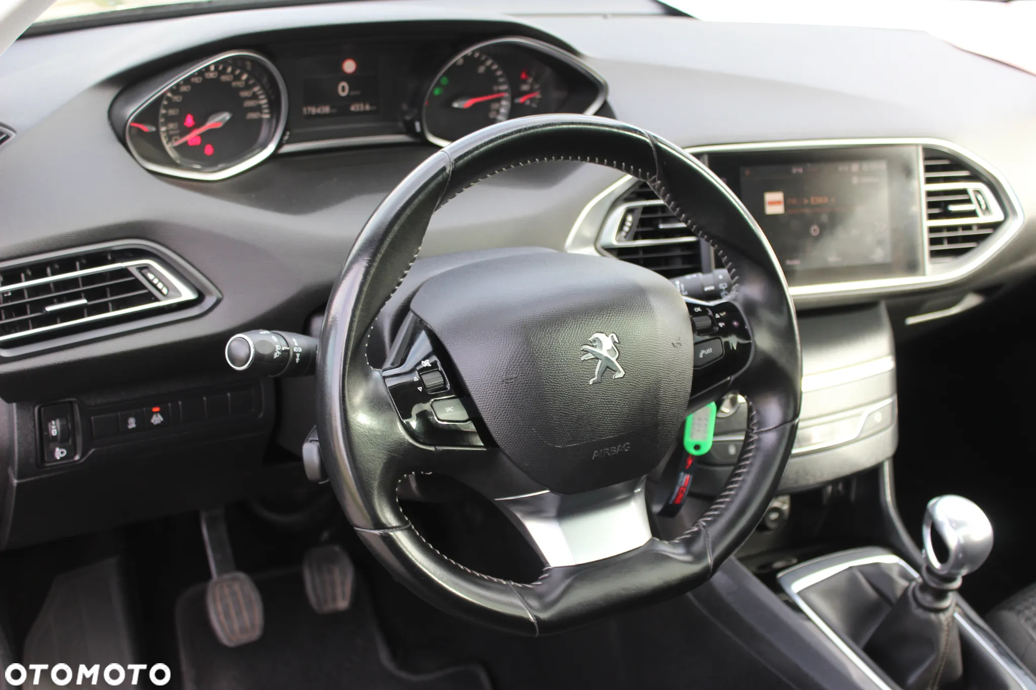 Peugeot 308 SW BlueHDi 130 Stop & Start Active - 13