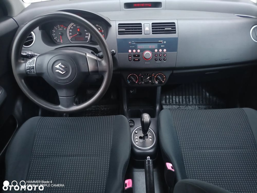 Suzuki Swift 1.3 A-M-T Comfort - 13
