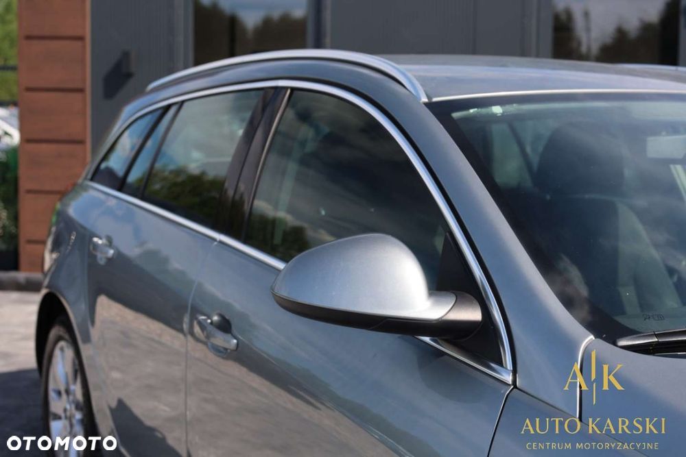 Opel Insignia - 16