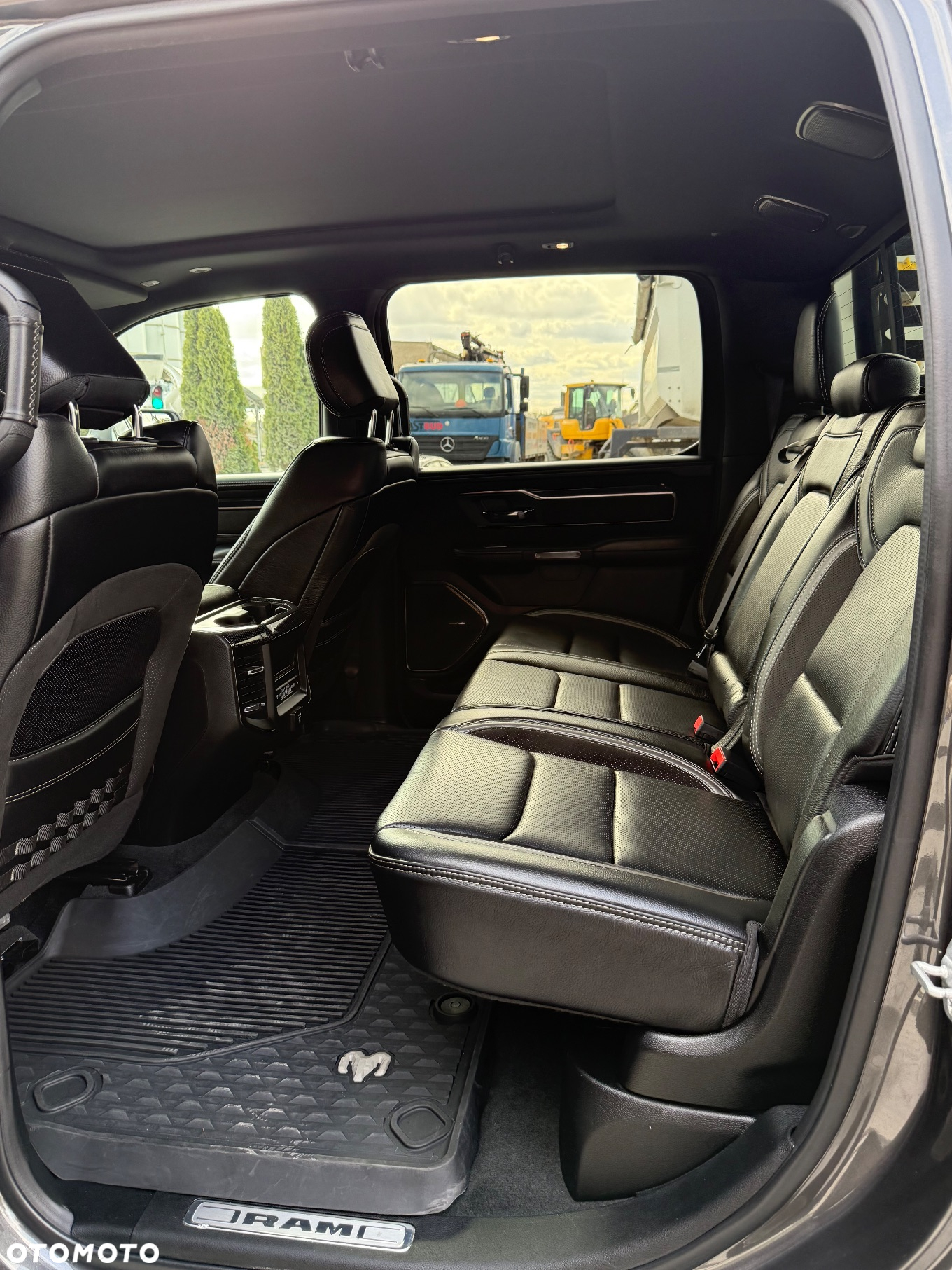 RAM 1500 TRX - 10