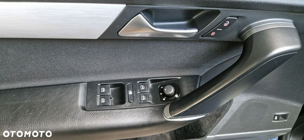 Volkswagen Passat Alltrack - 20