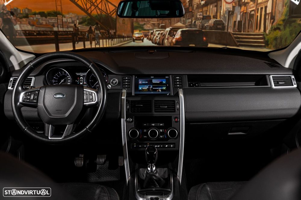 Land Rover Discovery Sport 2.2 Td4 SE - 12