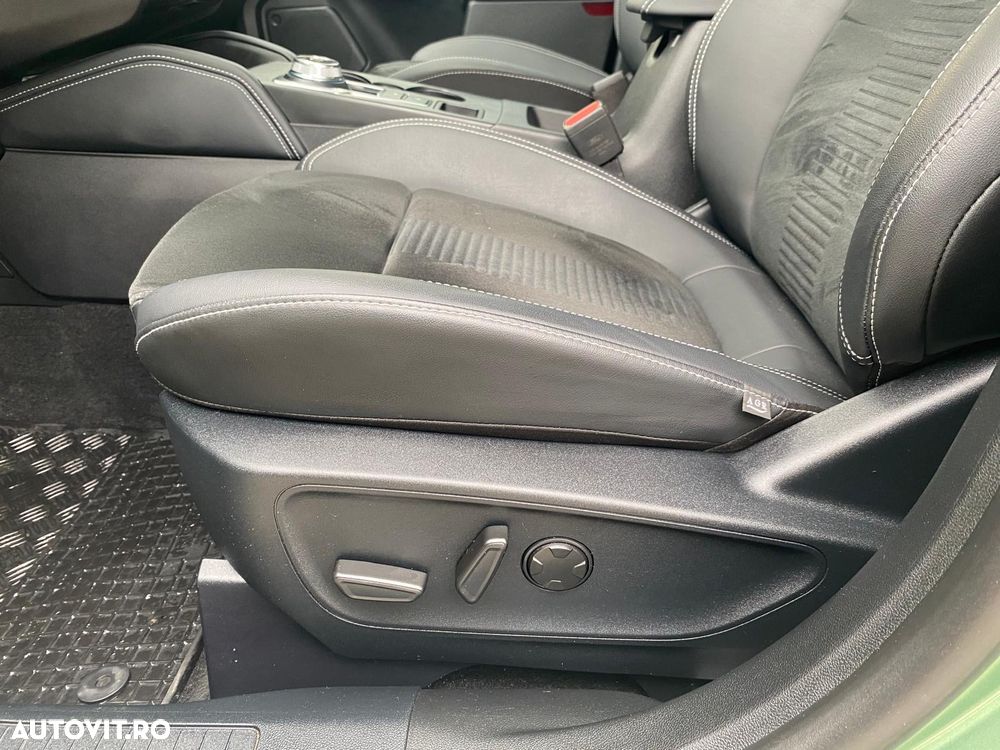Ford Kuga - 32