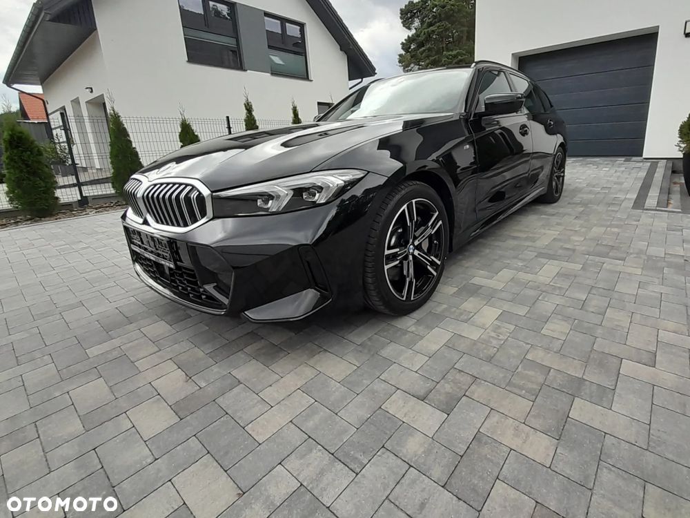 BMW Seria 3 330i xDrive M Sport sport - 12