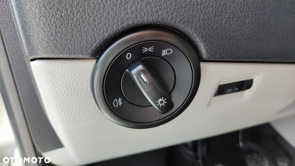 Volkswagen Transporter - 23