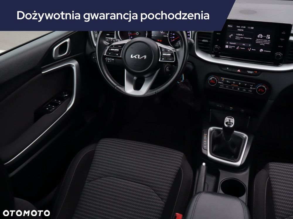 Kia Ceed - 9