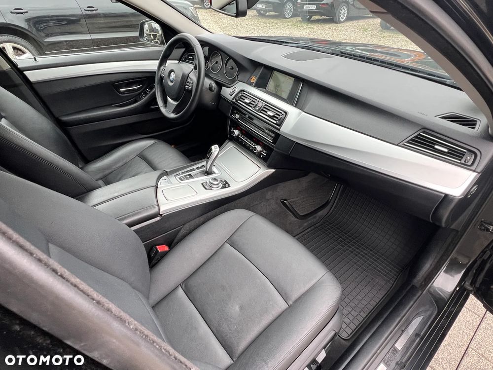 BMW Seria 5 520d xDrive Sport Line - 20