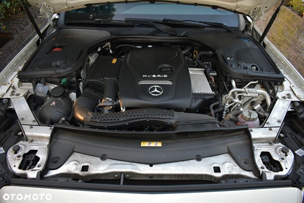 Mercedes-Benz Klasa E - 20