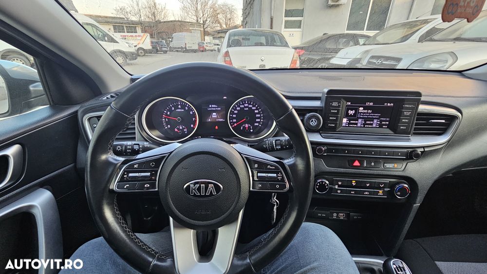 Kia Ceed 1.4 T-GDI Best - 15