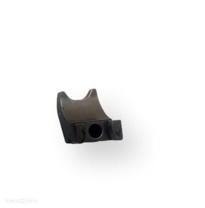 MERCEDES M152 M157 M272 M273 M276 M278 Wspornik walka rozrzadu OE - 1