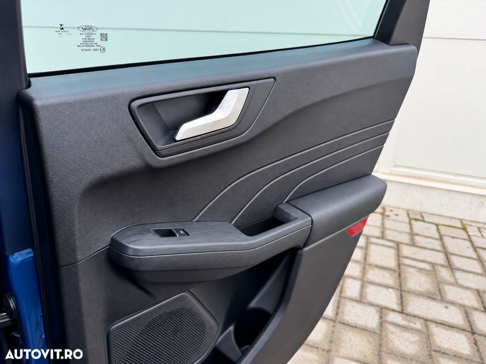 Ford Kuga - 19