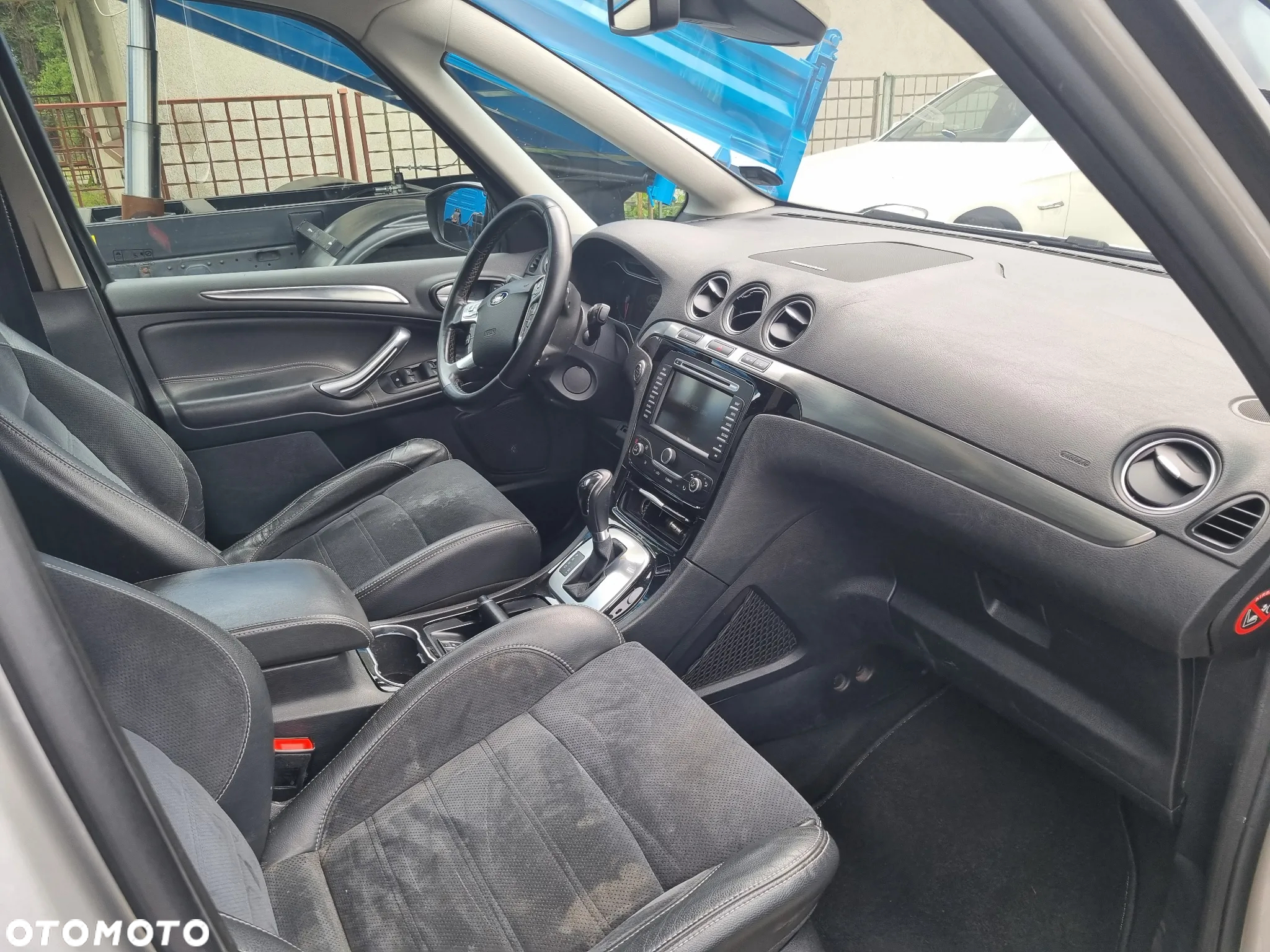 Ford Galaxy 2.2 TDCi Titanium - 9
