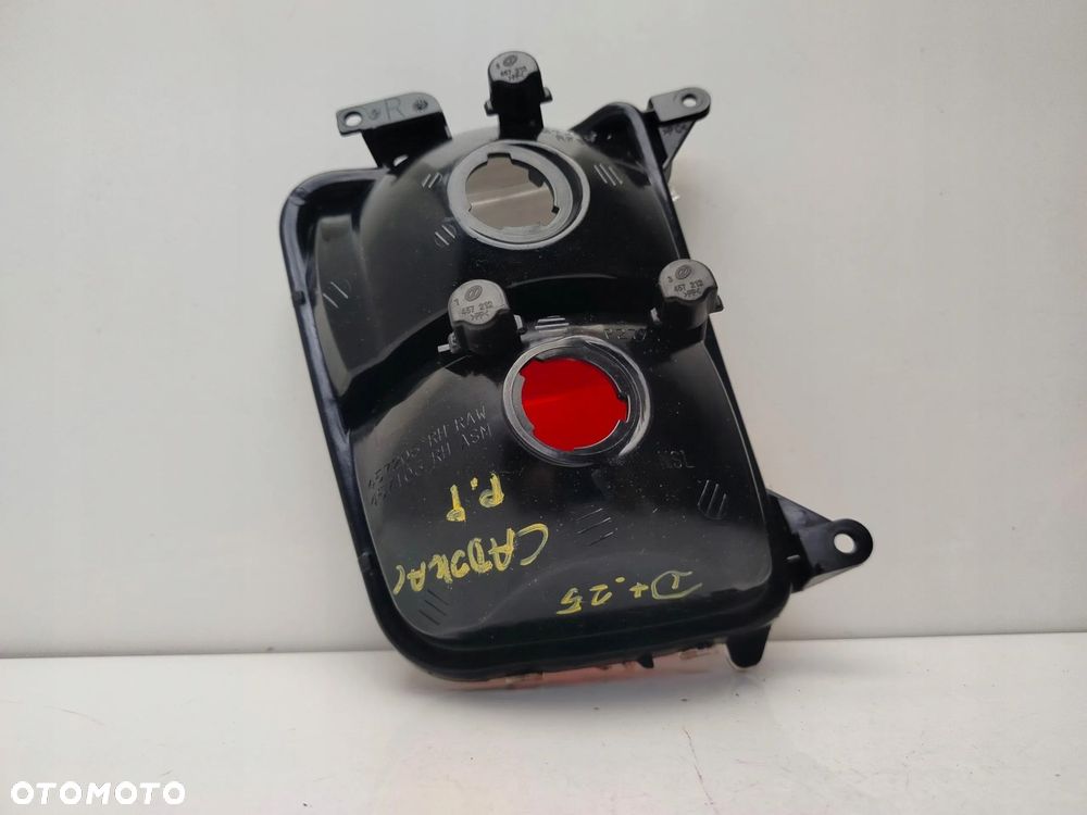 CADILLAC CTS I 02R- LAMPA PRAWY TYŁ PRAWA TYLNA - 9