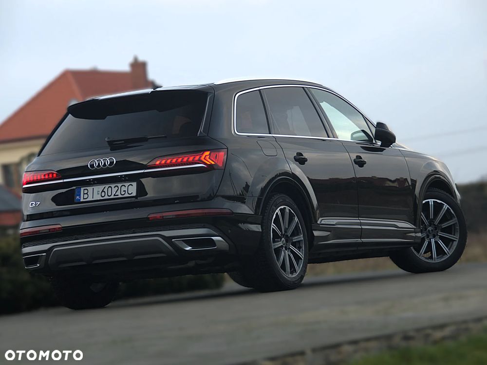 Audi Q7 - 4