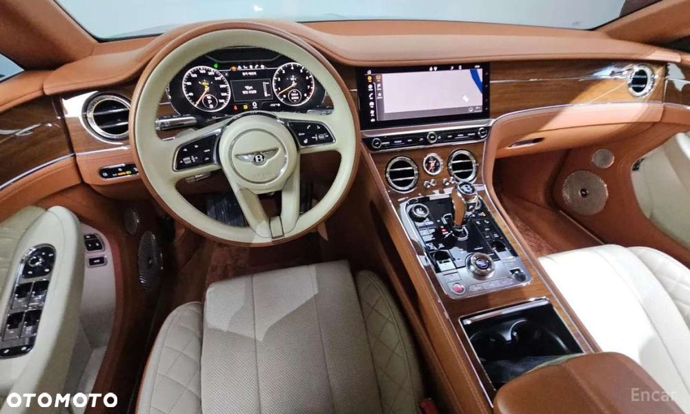 Bentley Continental GT - 10
