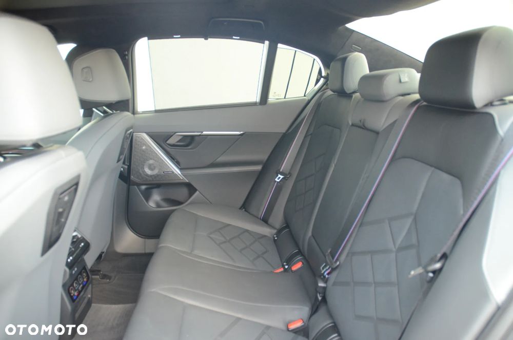 BMW Seria 5 - 14
