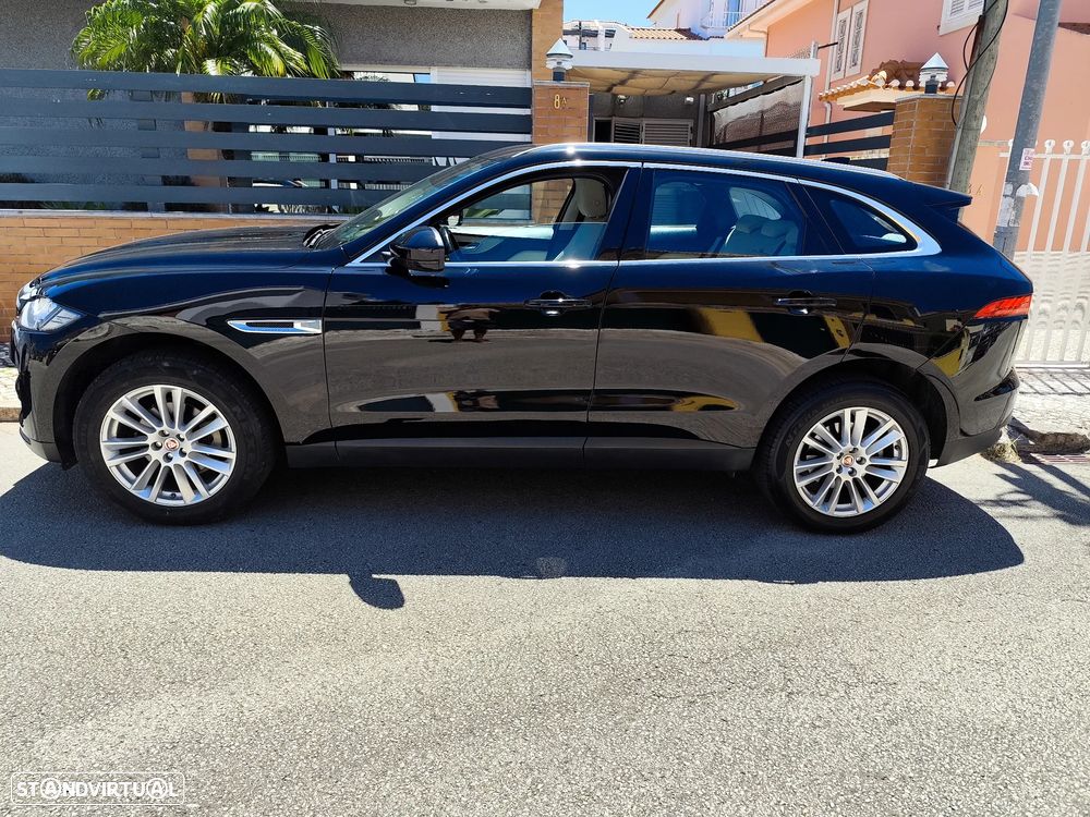Jaguar F-Pace 2.0 i4D Pure - 1