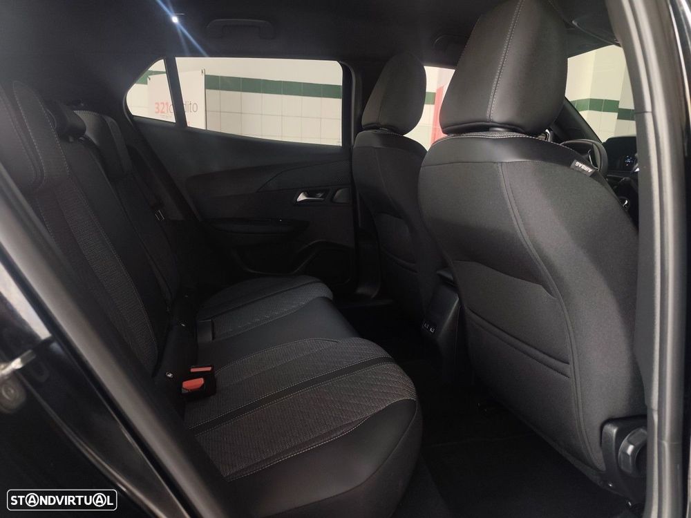 Peugeot 2008 1.2 PureTech Allure Pack - 15