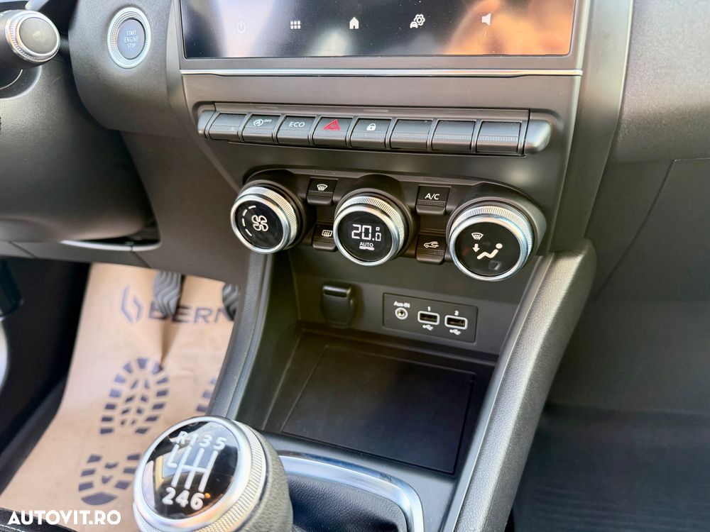 Renault Captur BLUE dCi Zen - 16