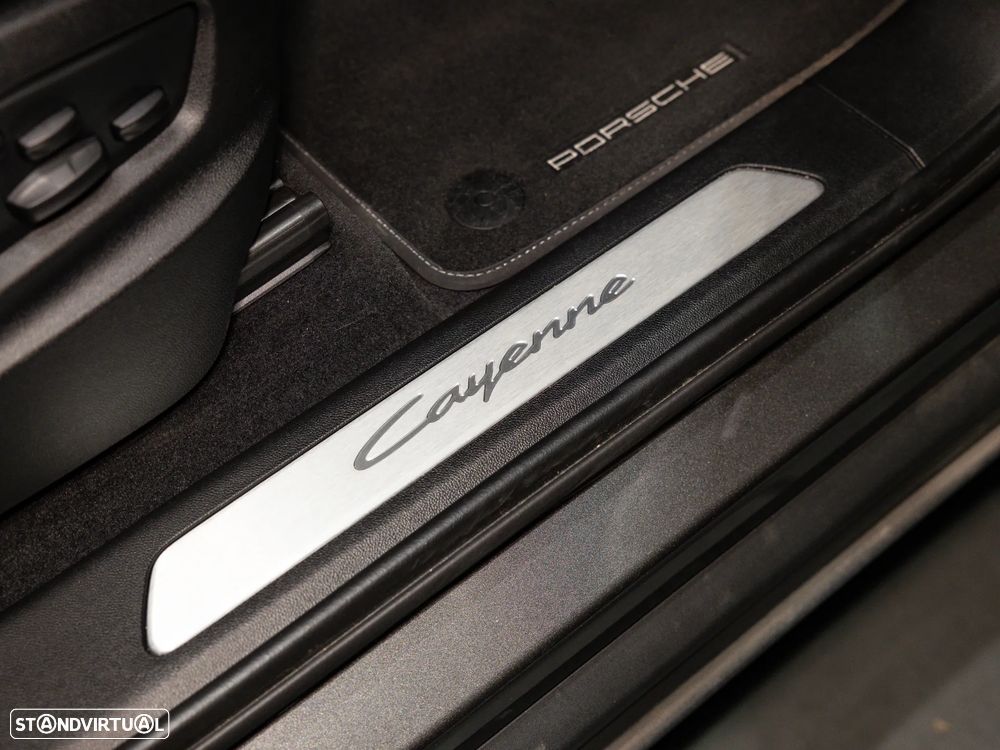 Porsche Cayenne E-Hybrid - 39