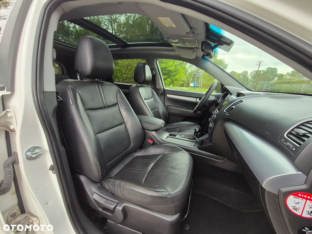 Kia Sorento - 30