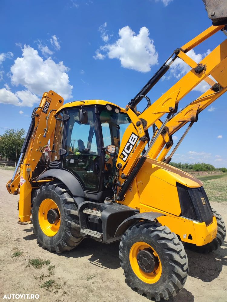 JCB 3CX 14MFWM - 8