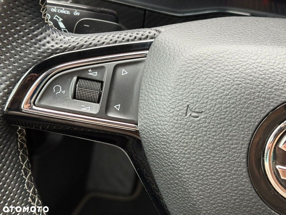 Skoda Superb 2.0 TSI Sportline DSG - 10