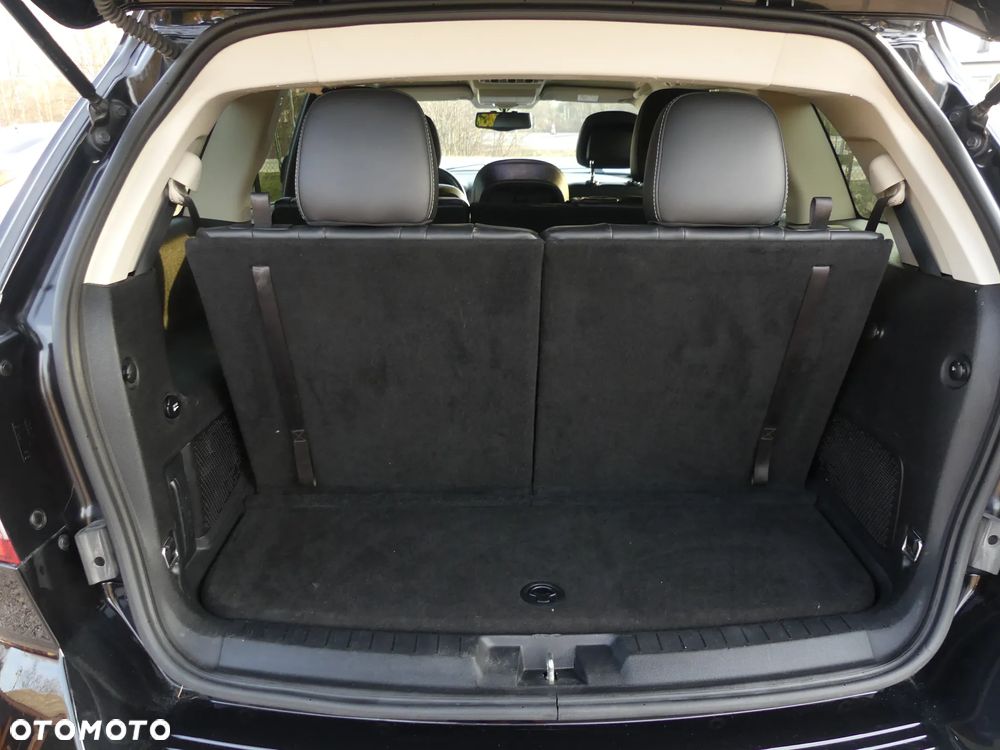 Fiat Freemont 2.0 Multijet 16V DPF Automatik Allrad Black Code - 24