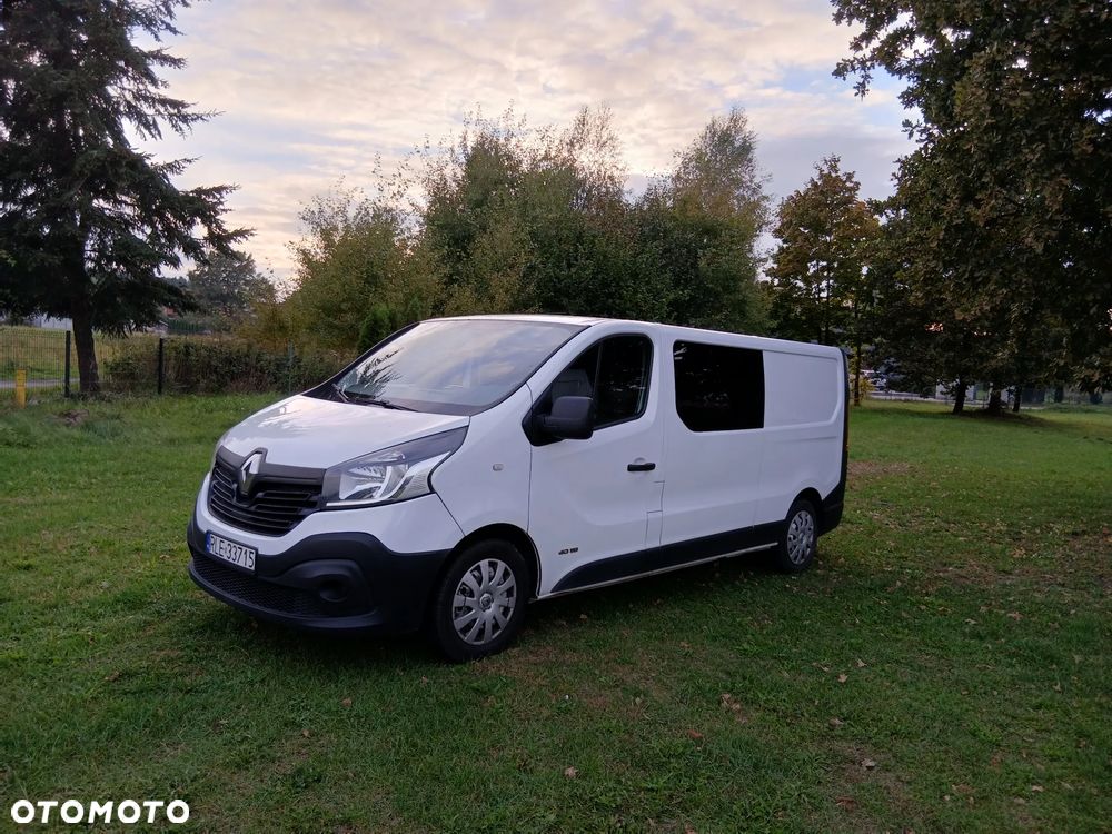 Renault TRAFIC - 1