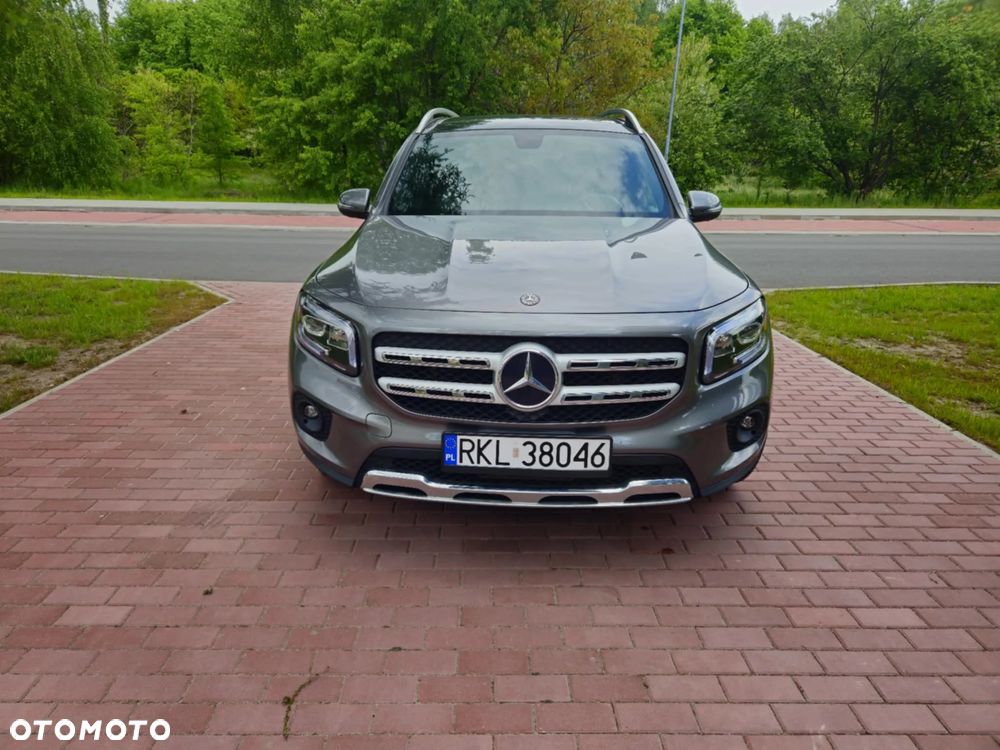 Mercedes-Benz GLB - 2