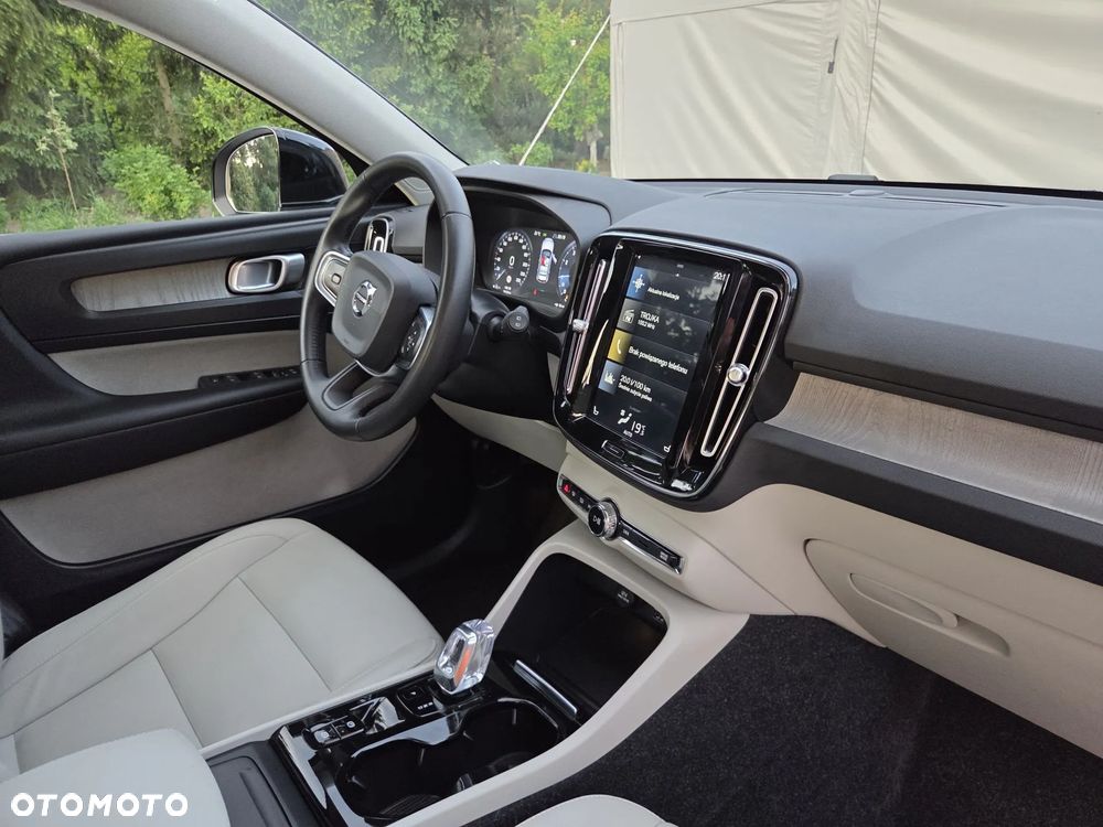 Volvo XC 40 T3 Geartronic Inscription - 14