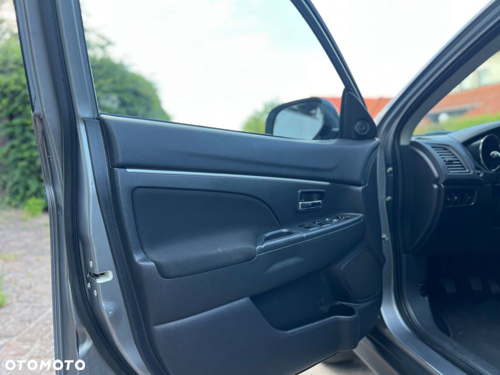 Mitsubishi ASX 1.6 2WD Comfort Edition - 30