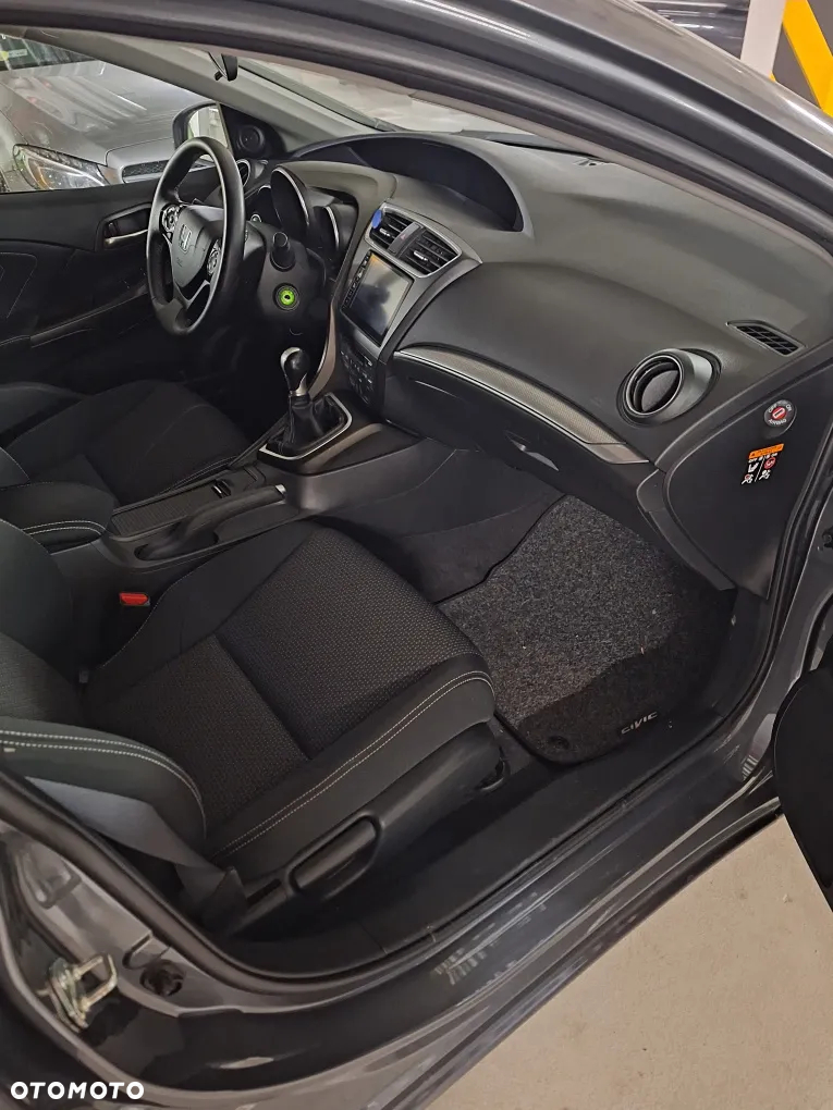 Honda Civic 1.8 Elegance (Honda Connect+) - 25