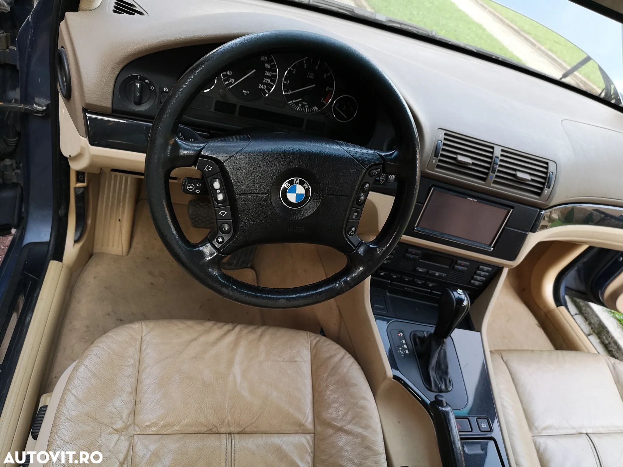 BMW Seria 5 530iA - 21