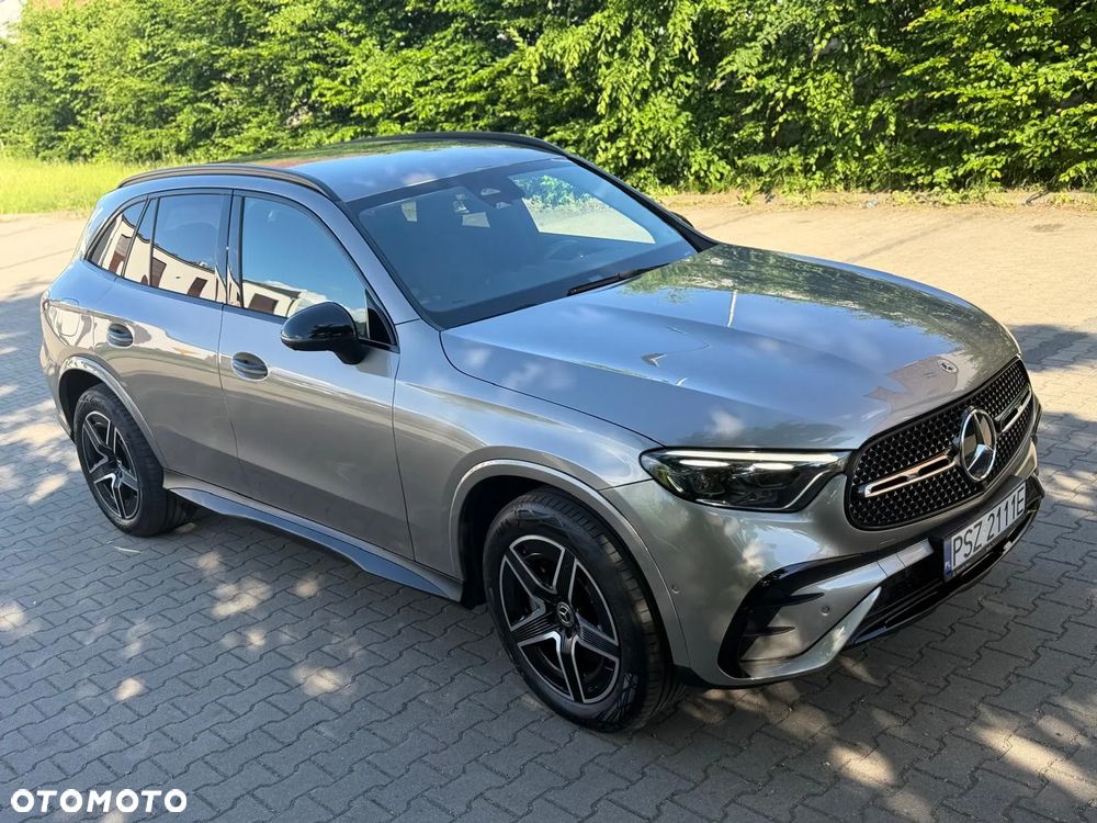 Mercedes-Benz GLC 300 de 4-Matic AMG Line - 16