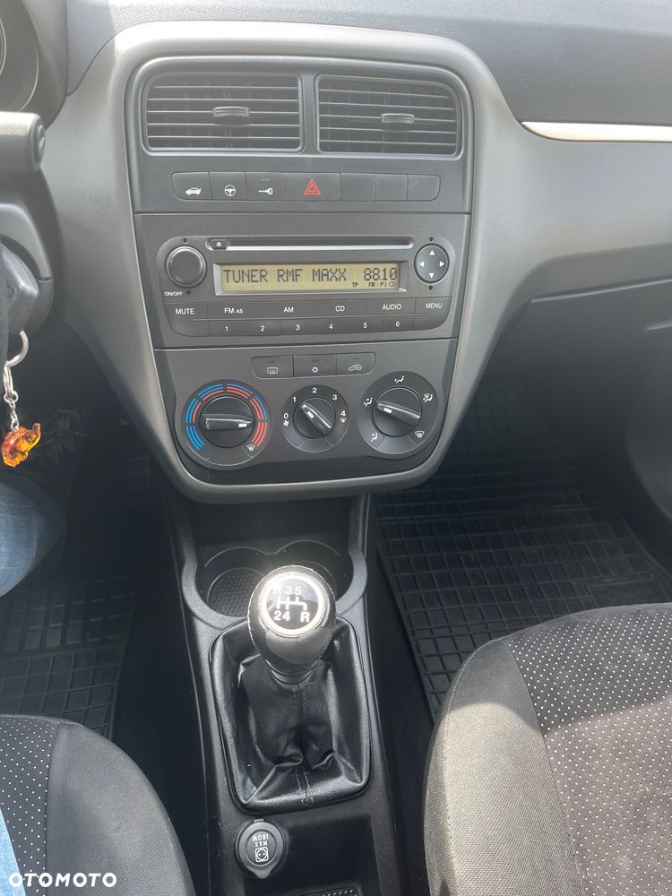 Fiat Grande Punto 1.4 8V - 11