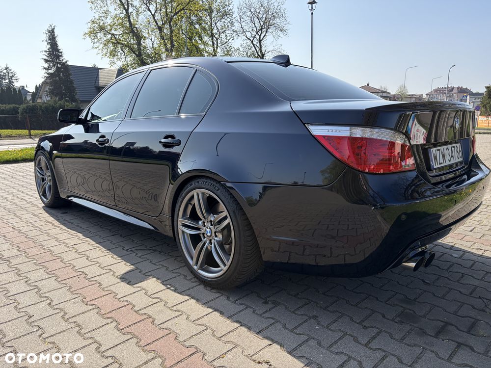 BMW Seria 5 530xi - 12